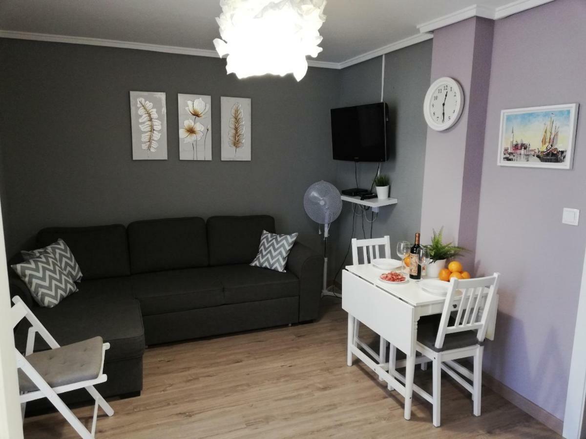 Malvarrosa Apartment กูลเญรา ภายนอก รูปภาพ